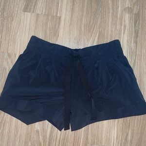 Lulu lemon shorts